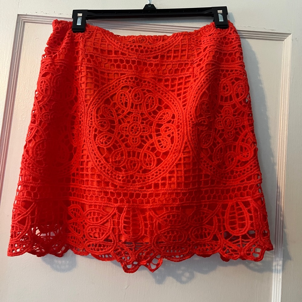 Summer vibes!! DO+BE Vibrant orange red Lace Mini Skirt